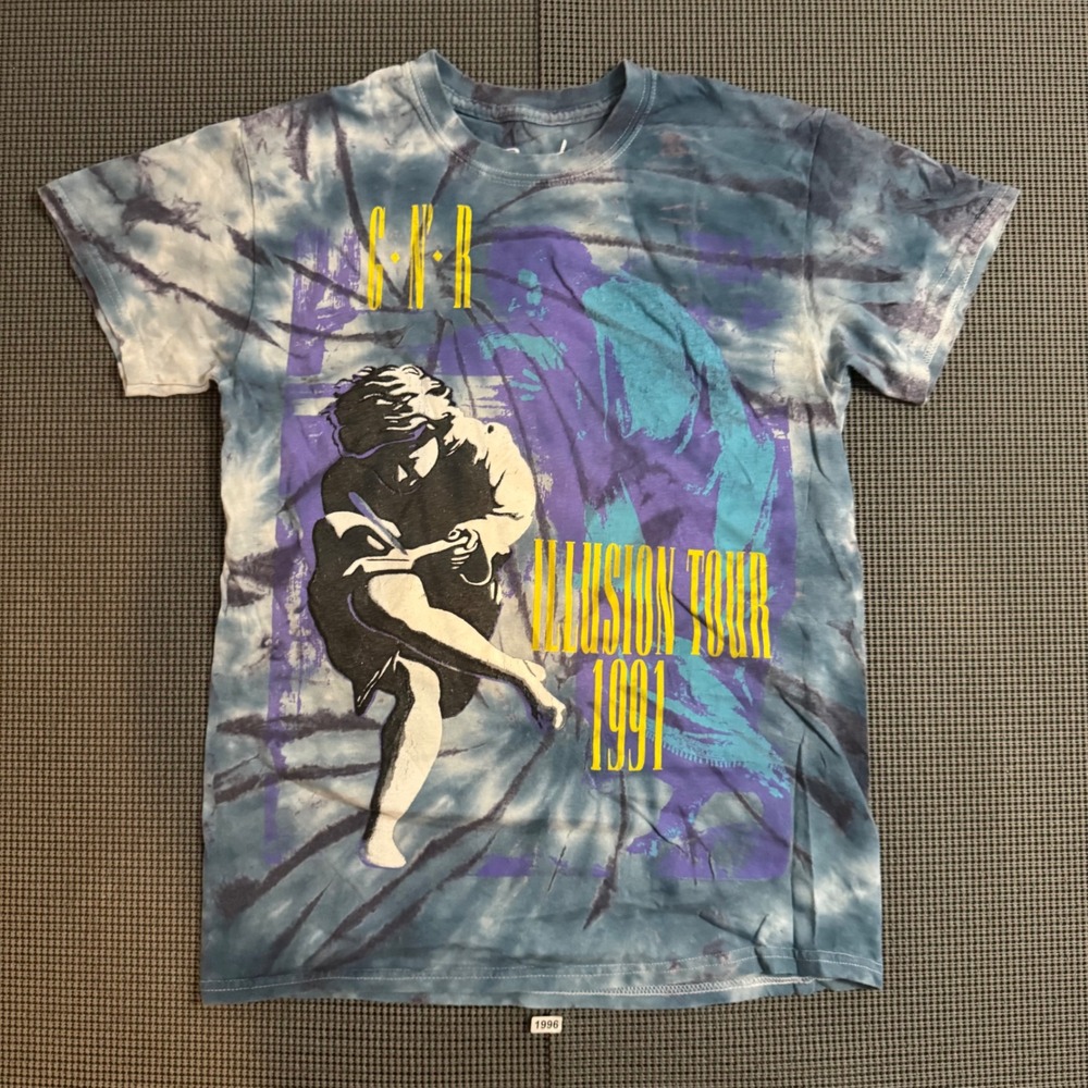 Guns N Roses Use Your Illusion 1991 Tour Reprint Tie Dye T-Shirt Bravado S